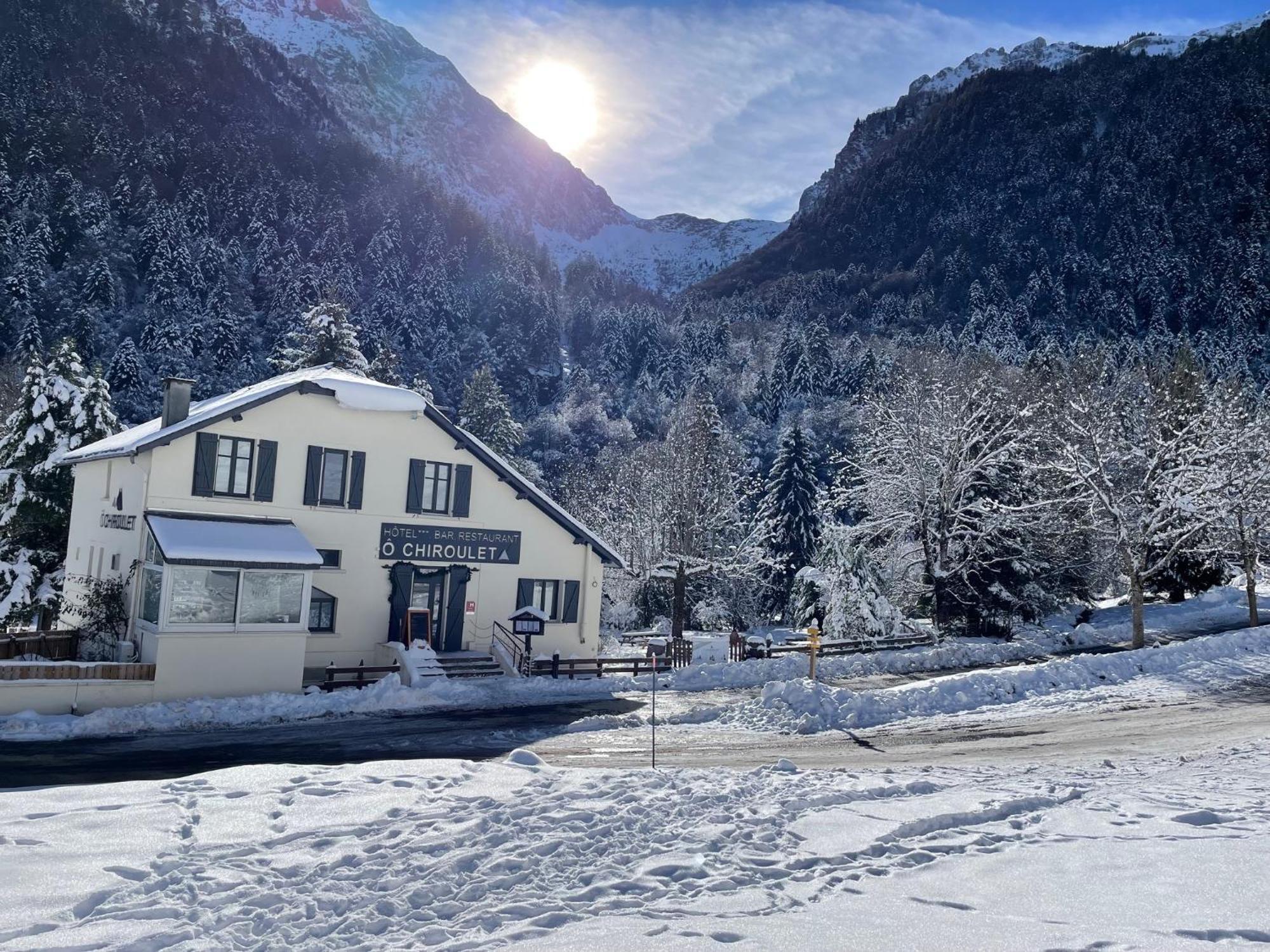 Hotel O Chiroulet Bagnères-de-Bigorre Zewnętrze zdjęcie