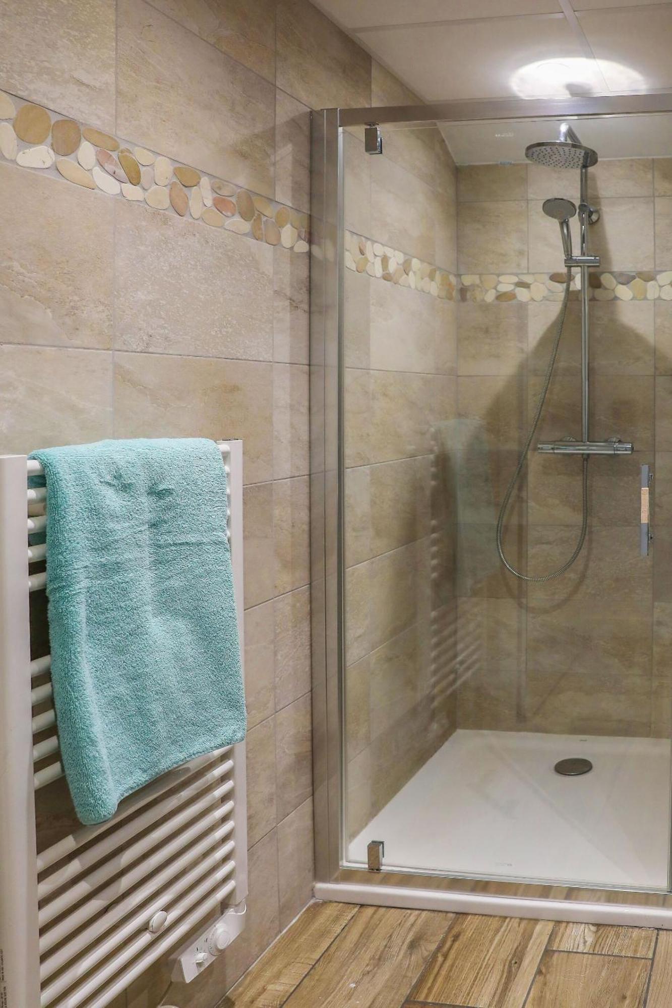 Hotel O Chiroulet Bagnères-de-Bigorre Pokój zdjęcie